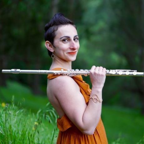 Ellie ganelin headshot small