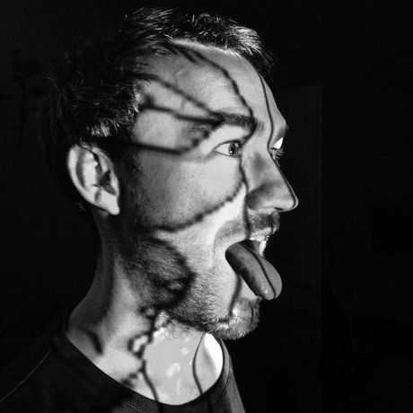 Scott   projector portret