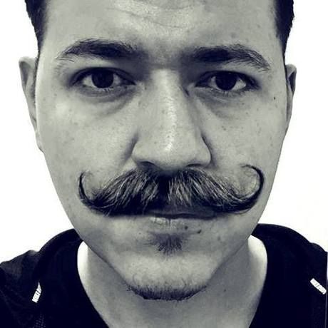 Don bigotes