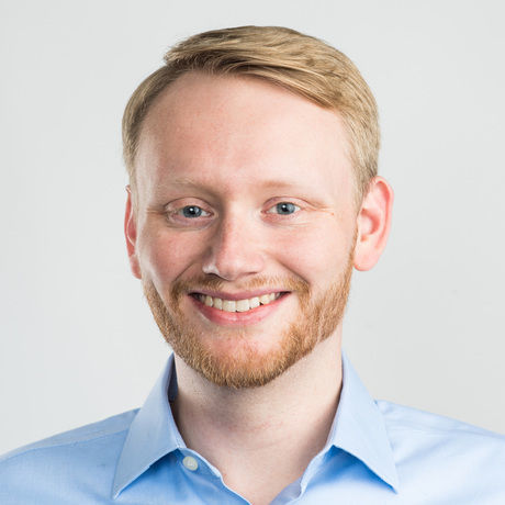 Headshot 1 2016 square smaller