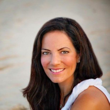 Cropped hackett author photo2