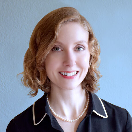 Skyestewart headshot 1x1 tightercrop