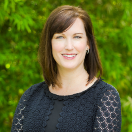 Jenniferspauldingheadshot cropped 300x300