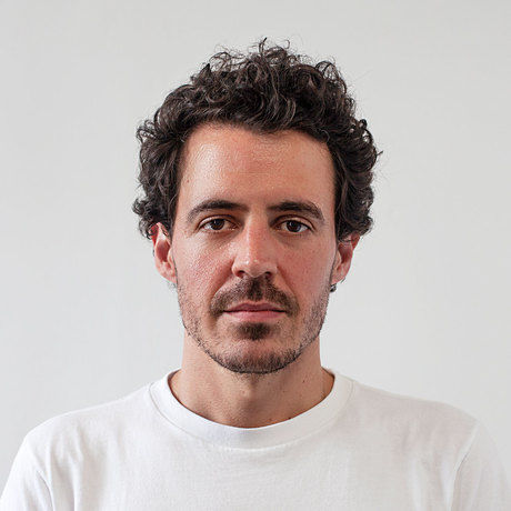 Custer headshot 0619 lores sq t