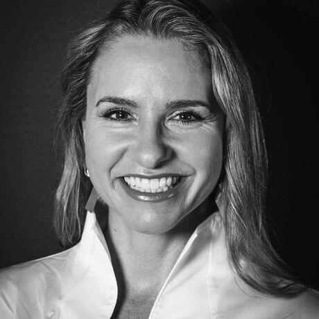 Vee headshot 2025 1