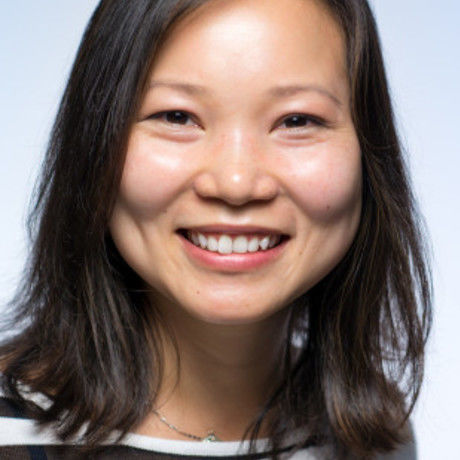 Bio photo zoe 310x400