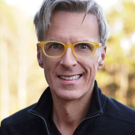 Mike headshot 21 square