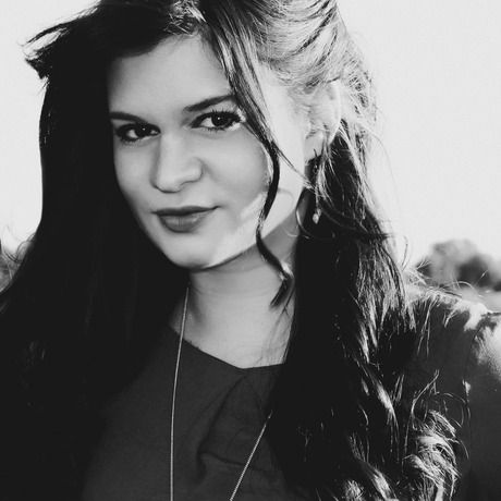 Kelseyheadshot