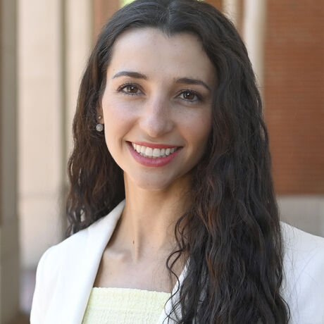 Long shayna headshot 2022  jacket