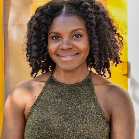 Shandrea evans headshot3