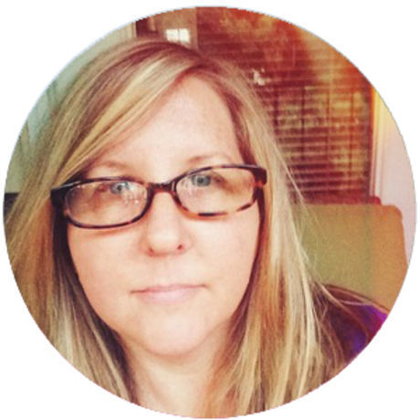 Me circlepolaroid 300x300