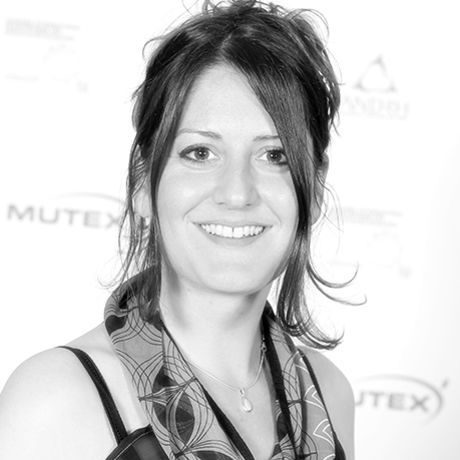 Img 1935 bnw bloomed2