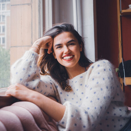 Lily shmil club femme headshot