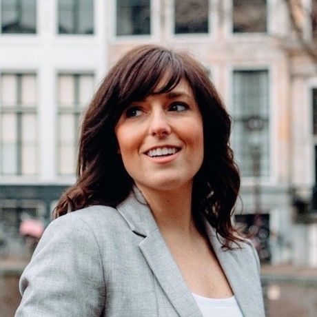 Brookeamsterdam1 headshot