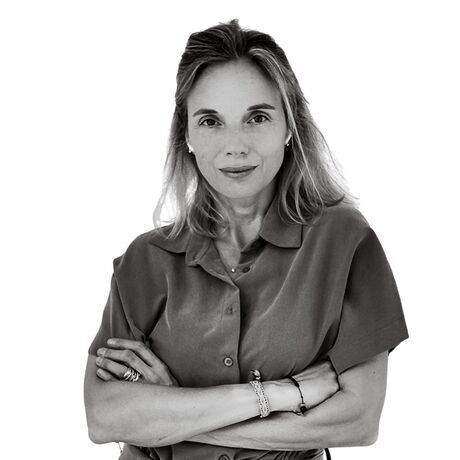 Viktoria egger flach