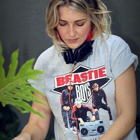 9a0529a8 c6a5 44b4 a842 91de1e03919e