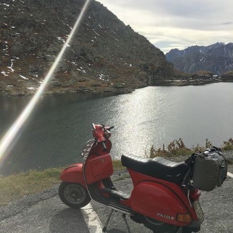 B895211b d23a 4630 bb65 c6af2d96c42e