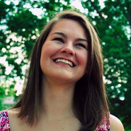 Chesley kalnen headshot