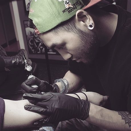 12654527 1045618432145892 8555104013825148255 n