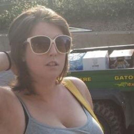 43931912f4ecc1d9b3cd3bd86f979833