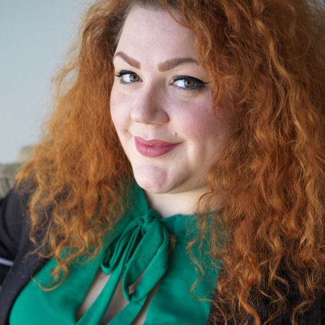 Veronica headshot 0073  2 