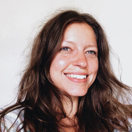 Melissa headshot square