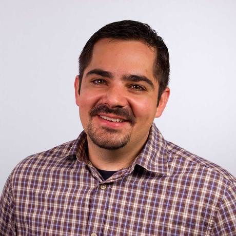 Dan roth headshot 1280