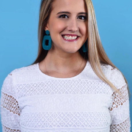 Abby ansley headshot