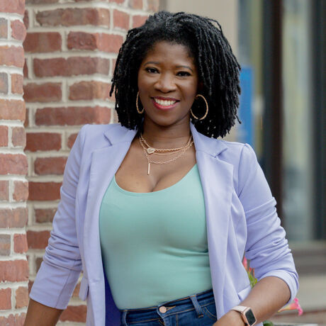 Adeola headshot 2021