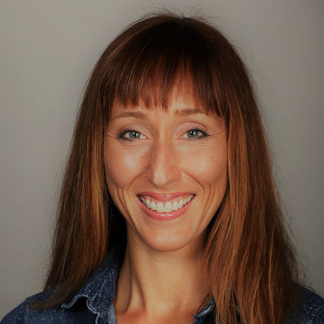 Isc head shot 1 cropped