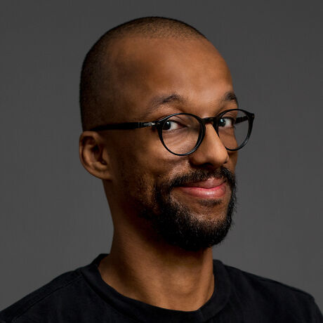 Mounir 1228 3 square