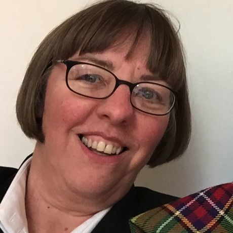 Jill cropped with derbyshire tartan