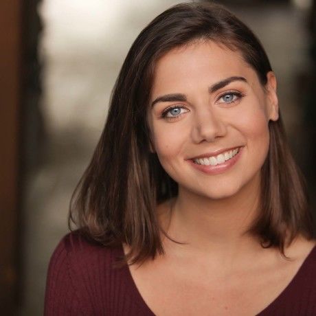 Megankingsbury headshot