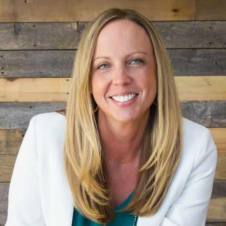 Paradiso 141119 hc exec portraits 444 color  square medium