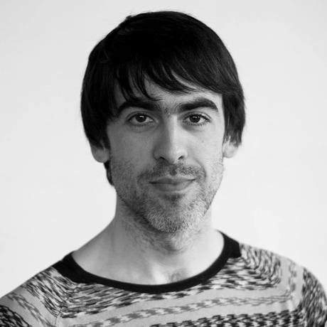 Gabriel shalom headshot