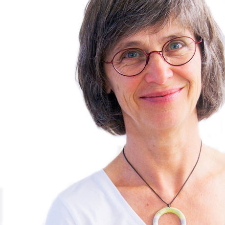 Carolkoffelwhitebkgsm1000