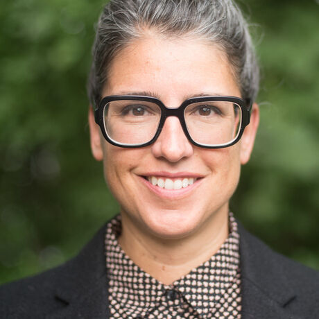 Kellysanders headshot small