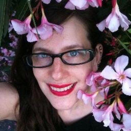 Cdaf3e3bf9d7fe7ce086a3466d45ff2e