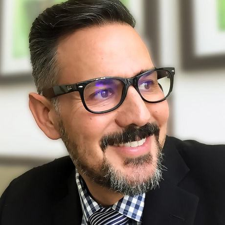 Alfredo fajardo headshot