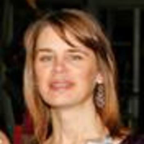 Lisa headshot