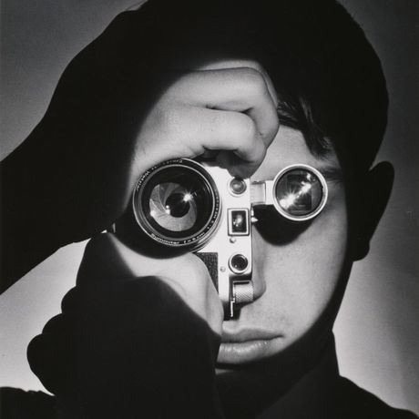 Top 10 black and white self portraits by famous photographers andreas feininger