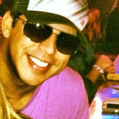 F6a5ab6995a8e2dee78d431fc01c9922