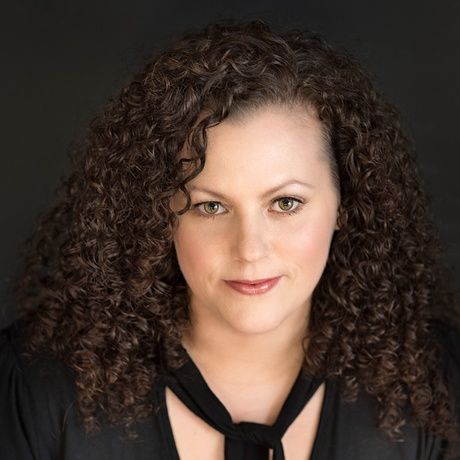 Amber smith  cropped 