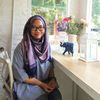 Small resty amalia