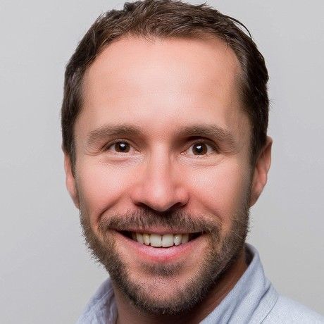 Kevin allen headshot sq