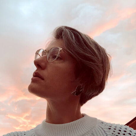 Alexis vilay sunset profile