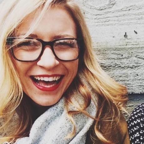 Chelsea kobza   headshot 2015