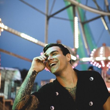 9c0c0b85 559d 40d7 9eac 2b367f41adc8