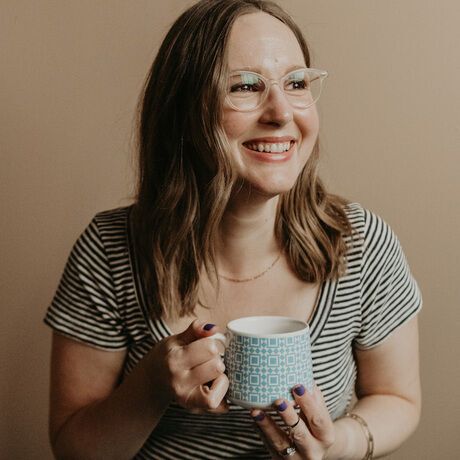 Yola blake page square