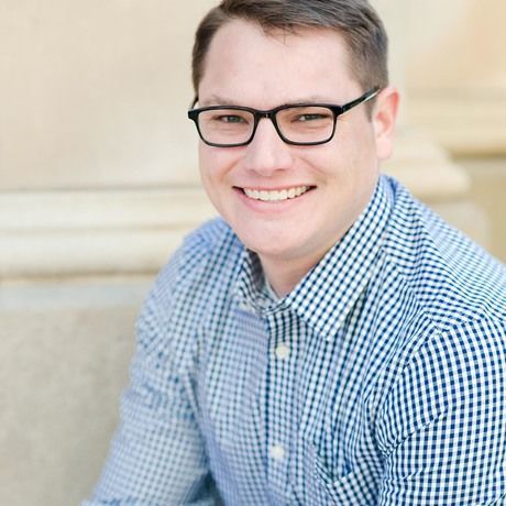 Thomas headshot small